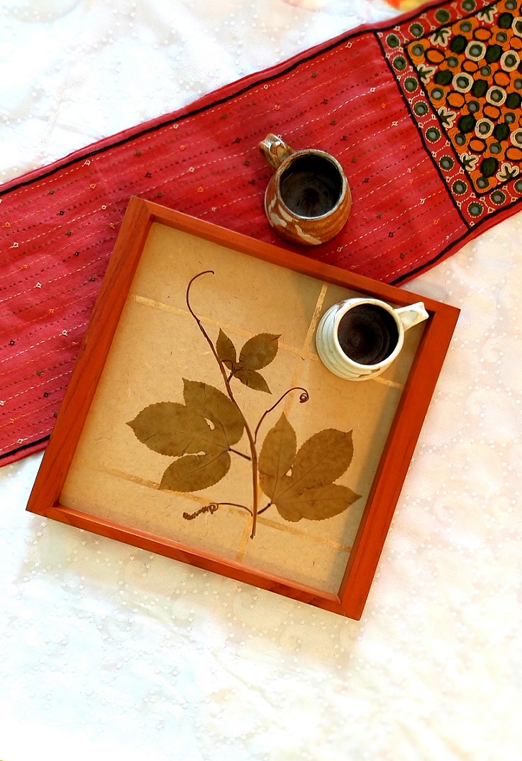 Golden Vines Wood and Handpressed Leaves Tray